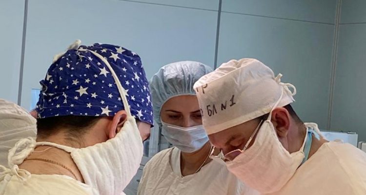 Беременная жительница Астрахани спасена благодаря врачам Александро-Мариинской больницы