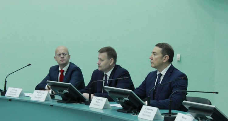 150 лет на службе здоровью: в АМОКБ прошла юбилейная научно-практическая конференция